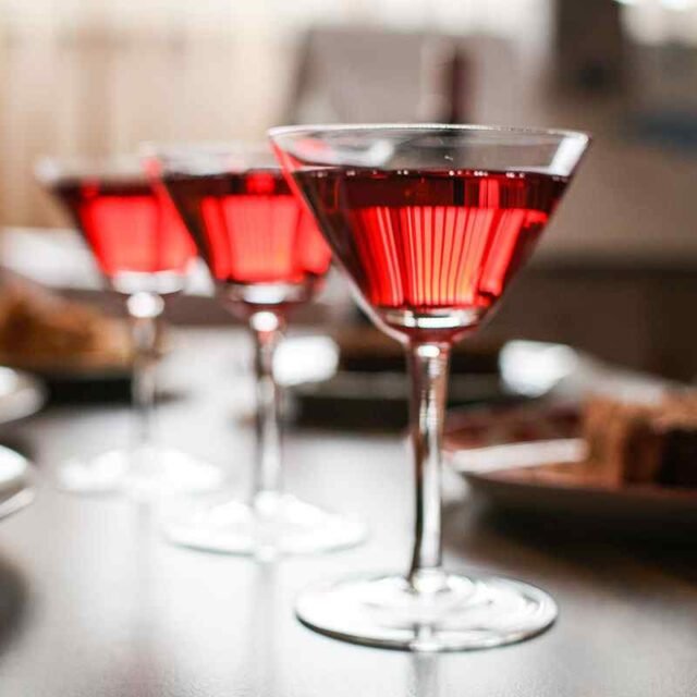 https://disadasi.com.tr/wp-content/uploads/2020/01/dine-and-wine-640x640.jpg